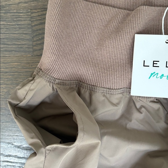 New Track SET 2 Pieces - Tan Le Lis HighEnd Boutique Brand OnTrend Medium Nylon - Picture 7 of 13